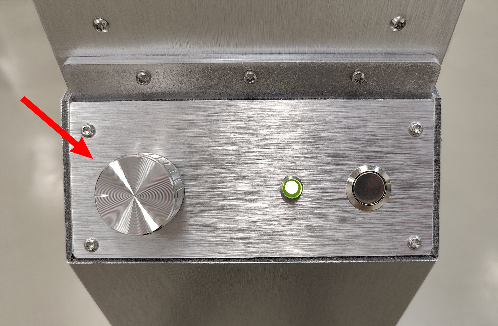 Регулировка яркости освещения